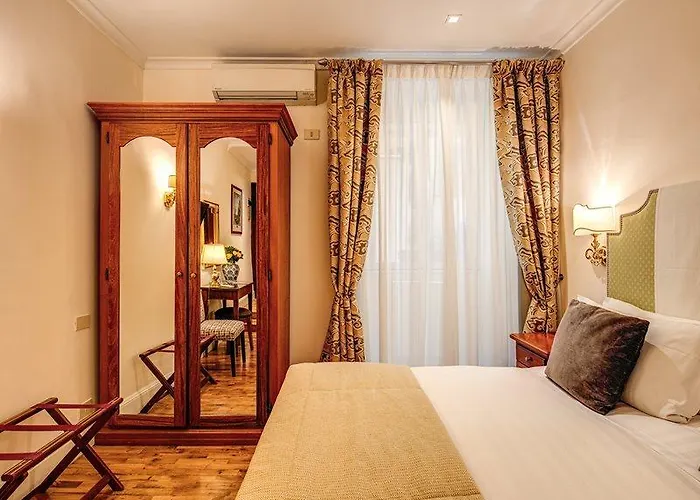 Cortina Otel
